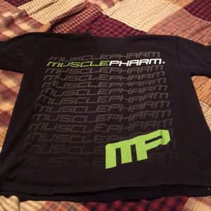 Muscle pharm shirt